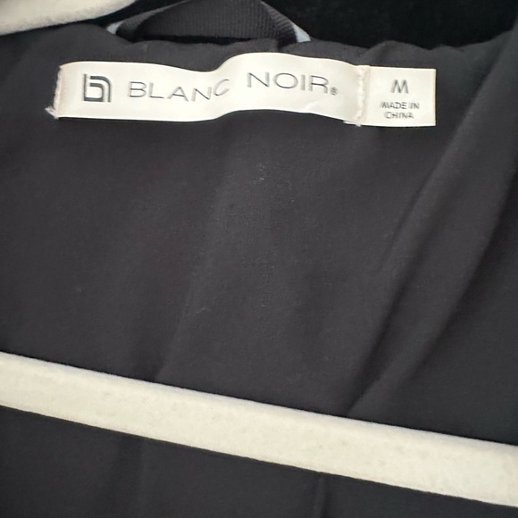 Blank Noir Irina Tweed Puffer Jacket - Picture 13 of 15